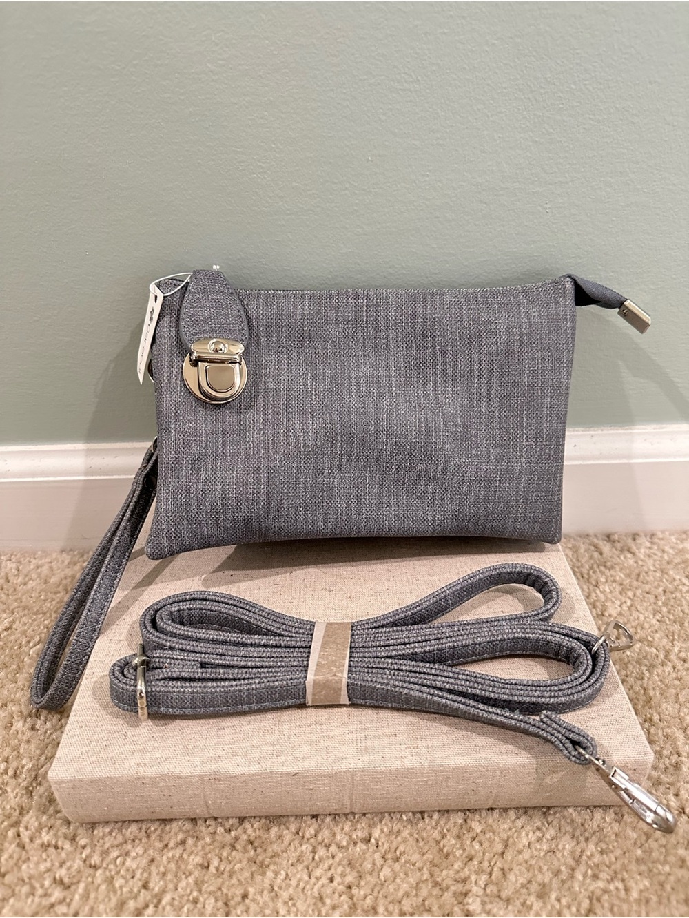 Versatile Gray Wristlet Clutch with Removable Strap